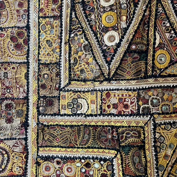 Antiguo tapiz Kutch Patchwork - Guyarat, India - Imagen 6