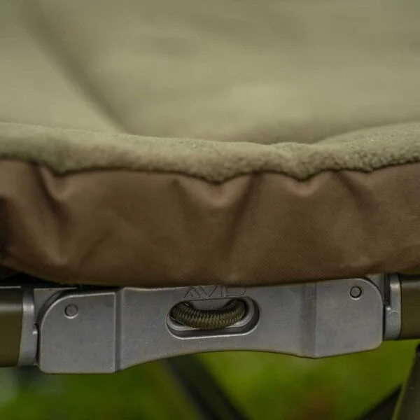 Avid Carp Bed Chair Benchmark Ultra Standard ( 6 patas) - Imagen 6
