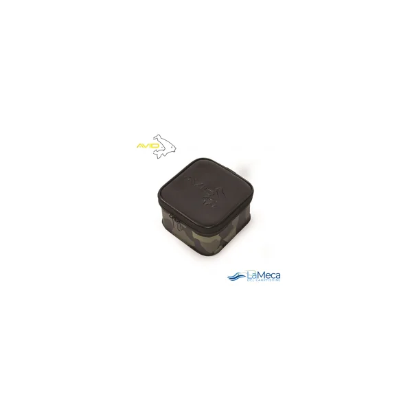 AVID CARP CAMO EVA POUCH MEDIUM