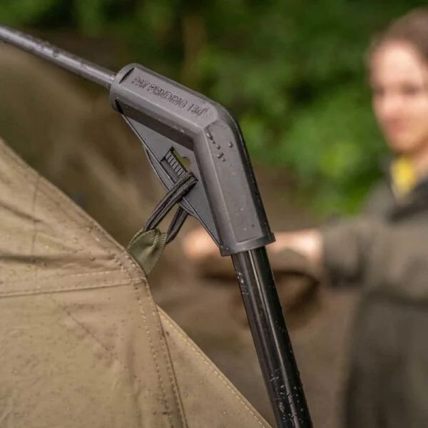 Avid Carp Refugio Revolve Screen House Compact - Imagen 4