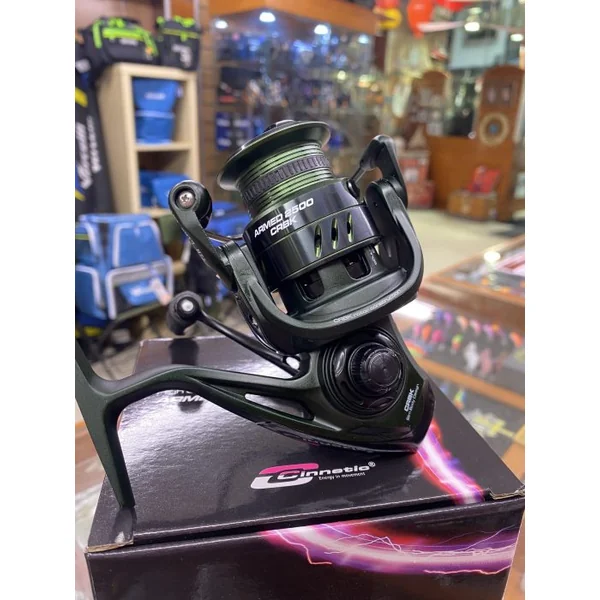 CARRETE CINNETIC ARMED 2500 CRBK "EGING / SPINNING"