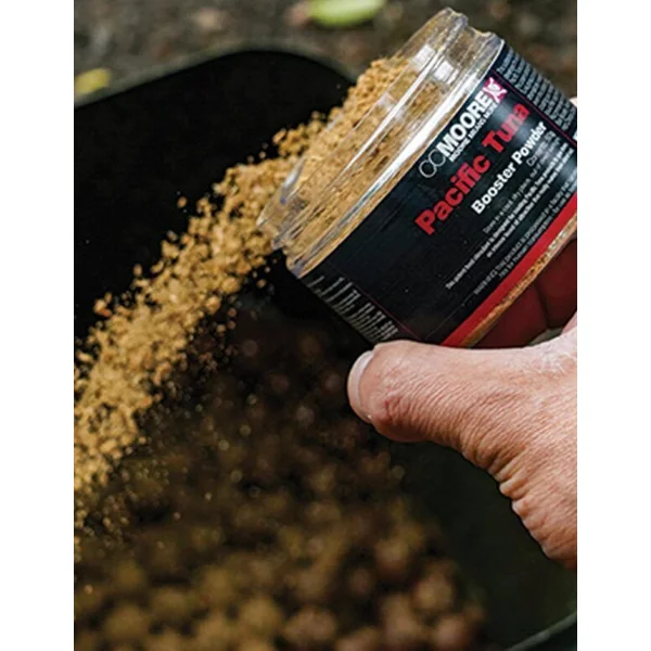 CC Moore Pacific Tuna Bait Booster Powder 250gr