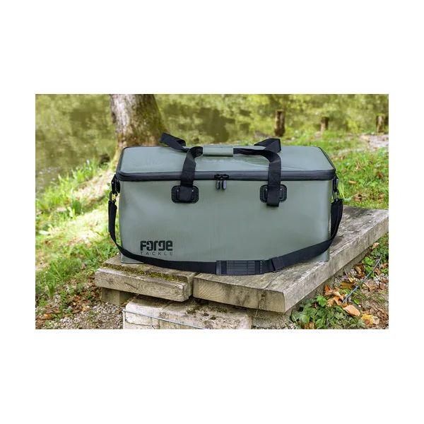 Forge Tackle Macuto Eva XXL 75 L