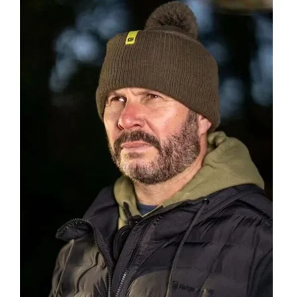 RidgeMonkey APEarel Gorro Bobble Verde - Imagen 3