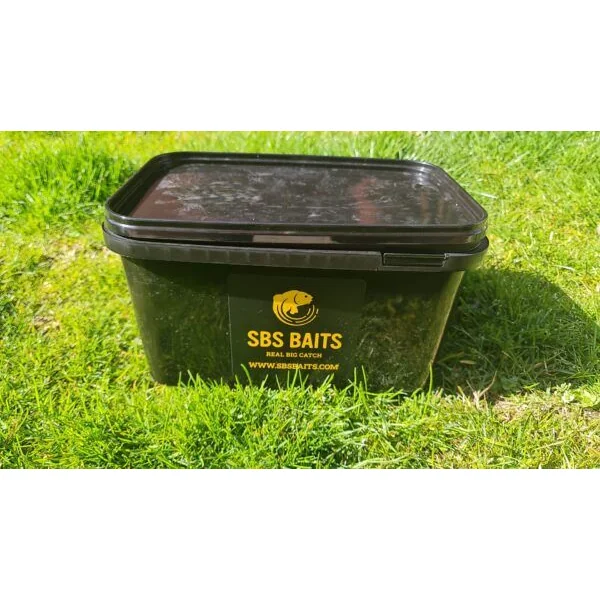 Sbs Baits black rectangular bucket 5,8 L 3kg
